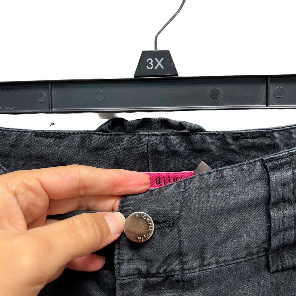 Alice + Olivia Hyde High-Waist Cargo Jogger Pants Black - Picture 6 of 9